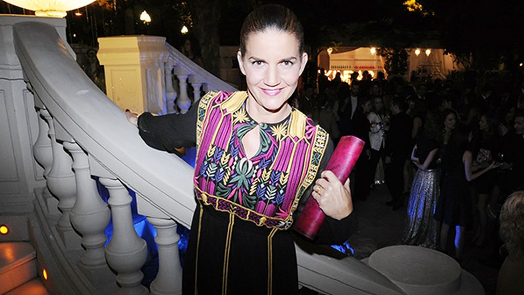 Samantha Vallejo-Nájera no dudó en acompañar a su compañera Eva González, que recibía un premio