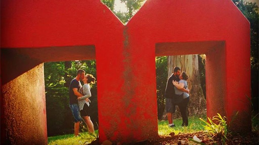 ¡Tú puedes ser protagonista! Sube una foto con el hashtag #LoveisDivinity
