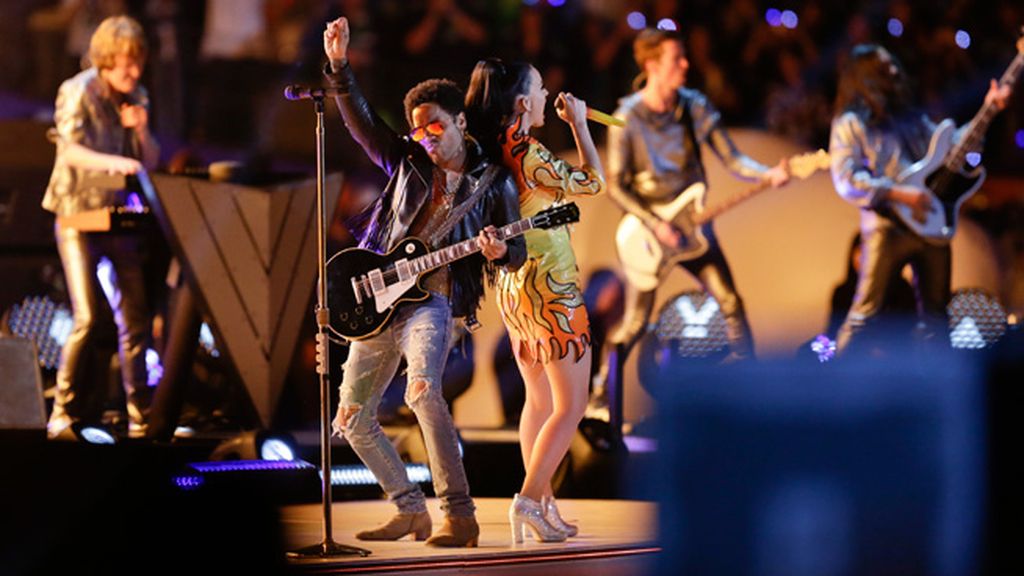 Katy Perry y Lenny Kravitz pusieron el fuego