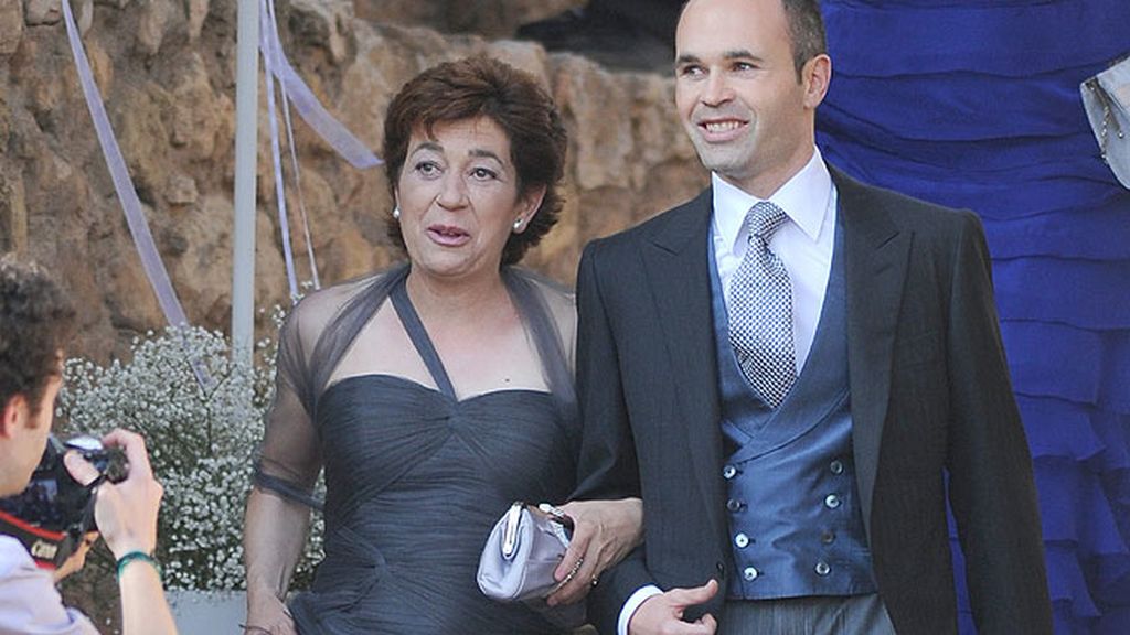 El enlace tuvo lugar en el Castillo de Tamarit, Tarragona