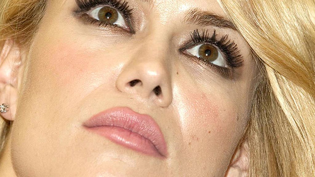 Patricia Conde luce mirada 'postiza'