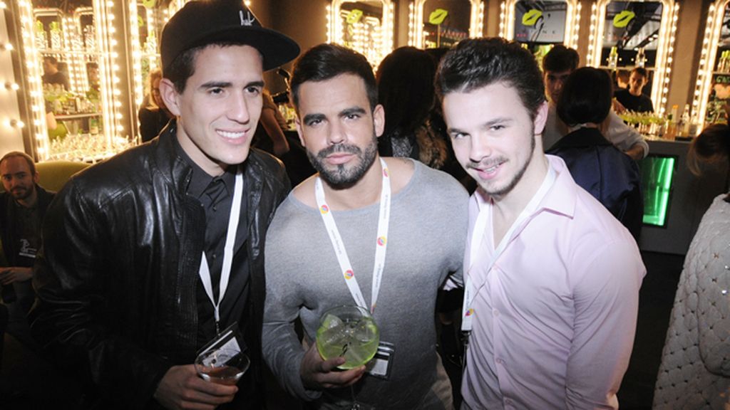 En el backstage con Juanjo Oliva y sus modelos