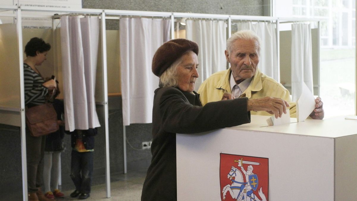 La jefa de Estado de Lituania, favorita en las elecciones presidenciales