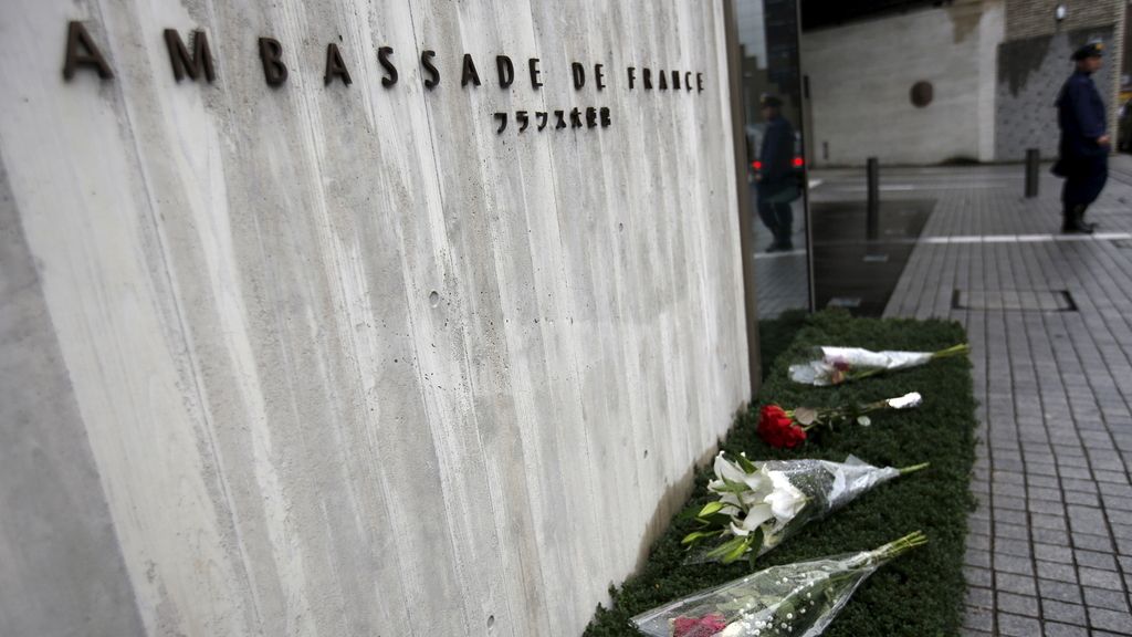 Apoyo tras los atentados terroristas en París