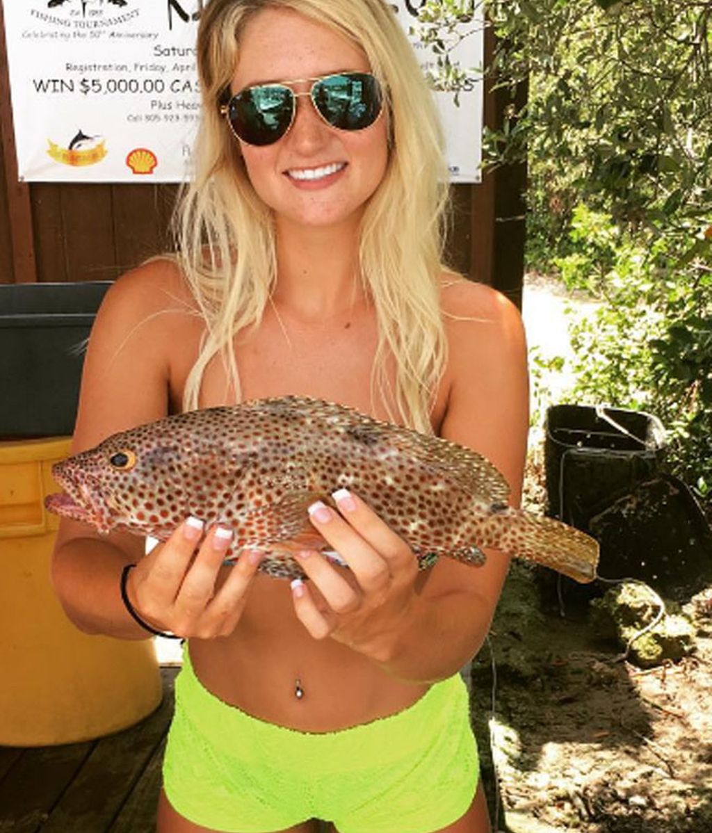 #Fishbra, la moda de utilizar un pez como sujetador