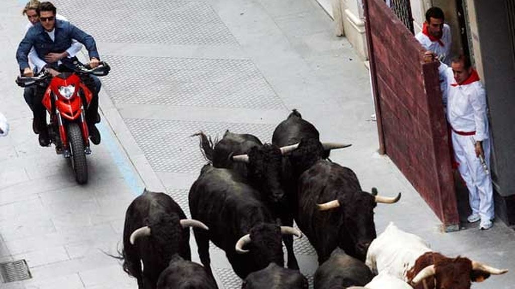 Tom Cruise y Cameron Díaz enamoran en Cádiz