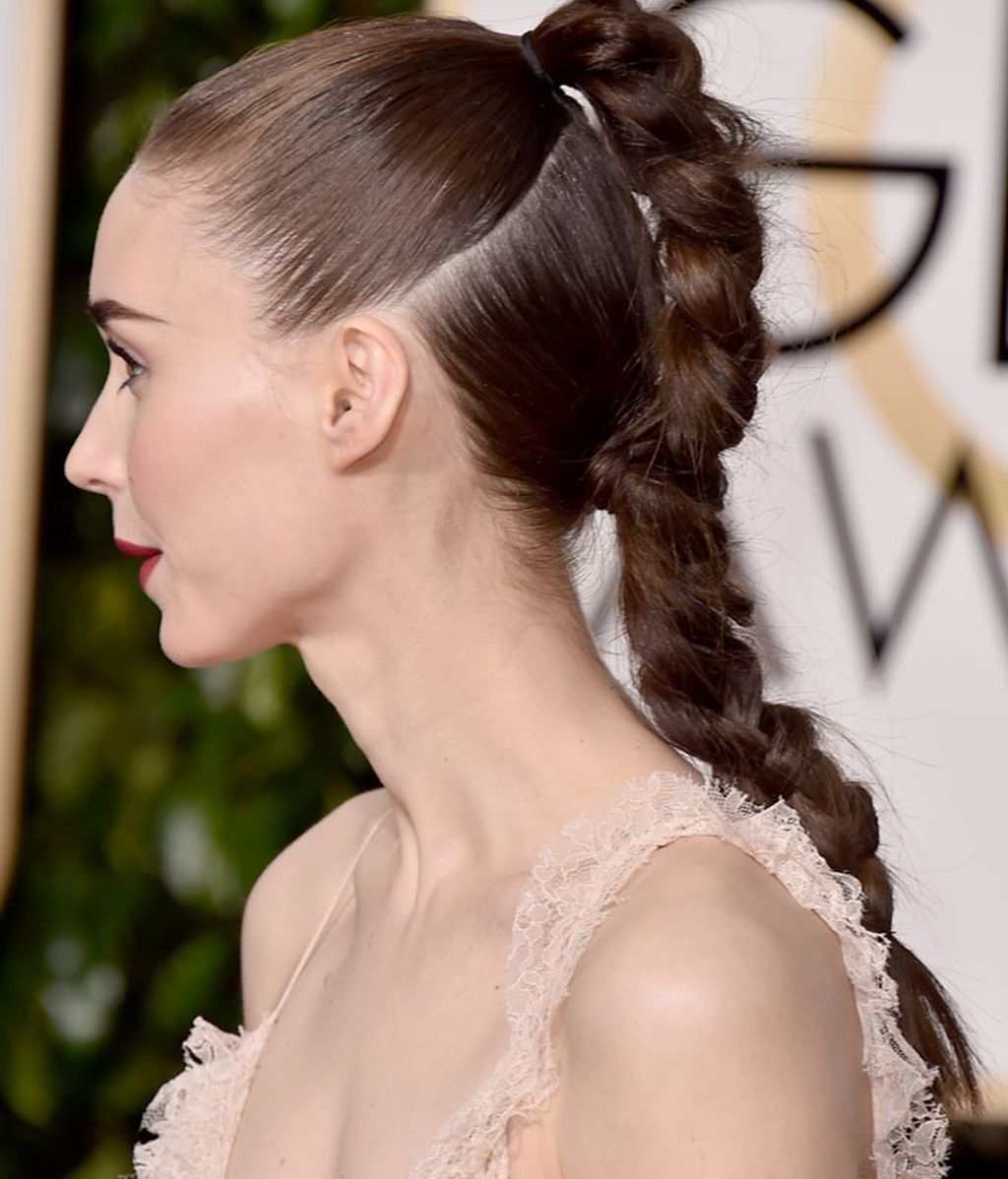 Detalle del peinado de Rooney Mara