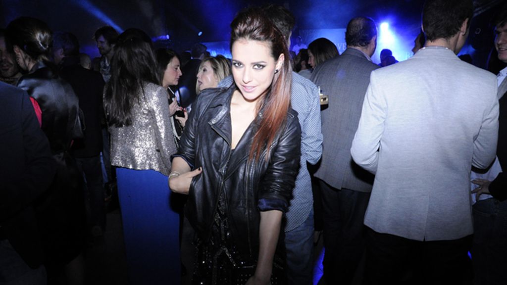 Cristina Brondó también cumplió con el "dresscode" rockero