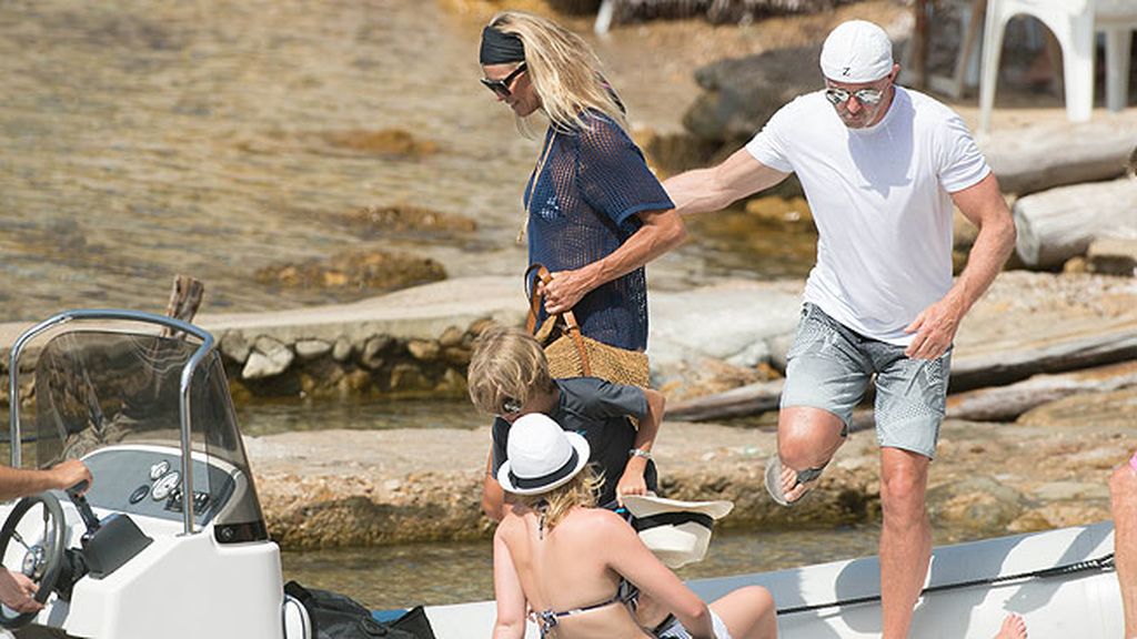 La modelo lució varios modelos en un mismo día