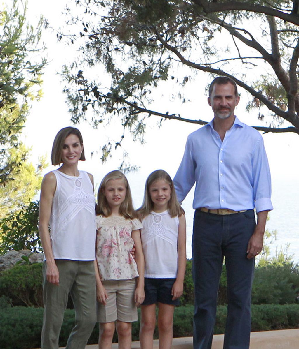 Reciclaje y austeridad en los looks