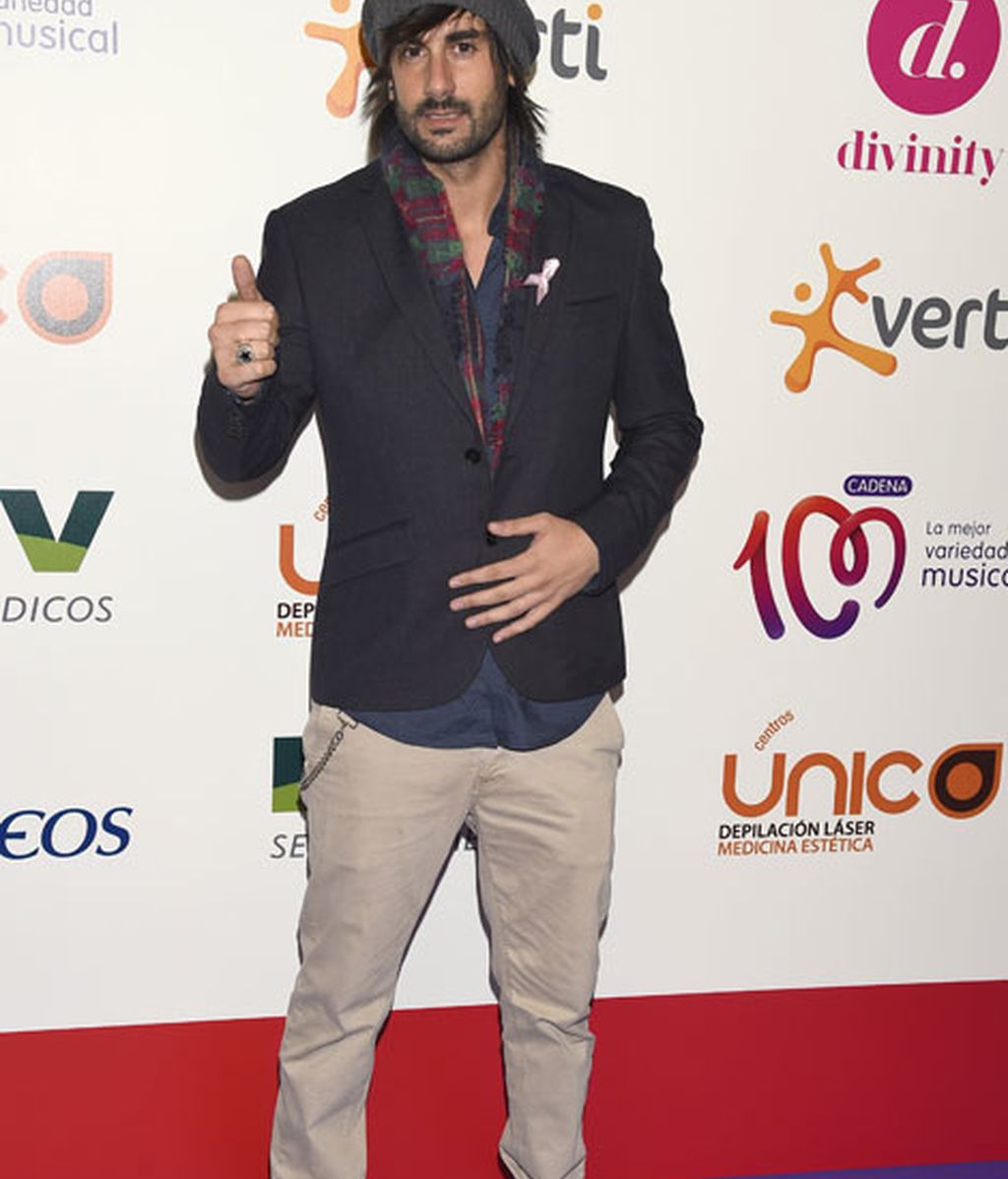 El cantante Melendi en el 'photocall' del evento solidario