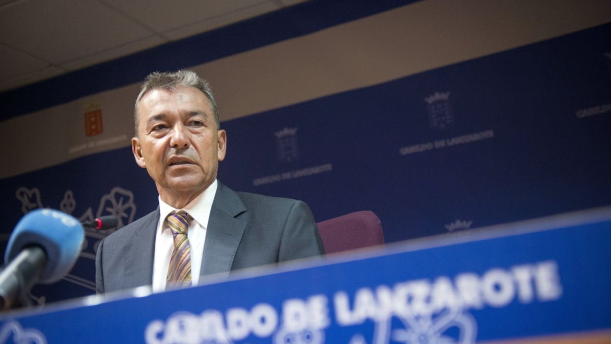 Rivero asegura que la consulta de las prospecciones en Canarias "es legal y se va a hacer"