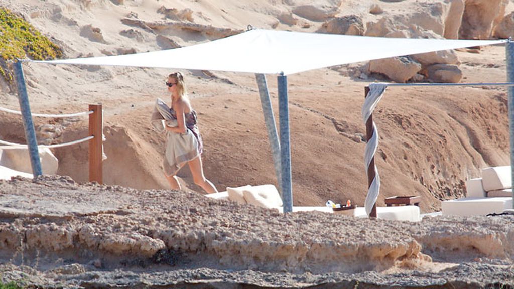 Todos los detalles de las vacaciones en Ibiza de Leonardo DiCaprio con su nueva chica