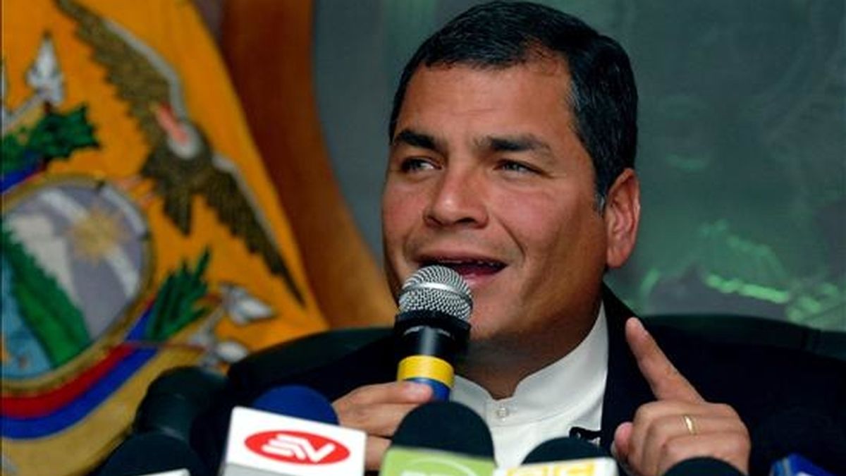 El presidente de Ecuador, Rafael Correa,  le achaca a Uribe que, a pesar de haber pedido perdón a su país hasta en tres ocasiones, hiciera "propaganda contra Ecuador". EFE/Archivo
