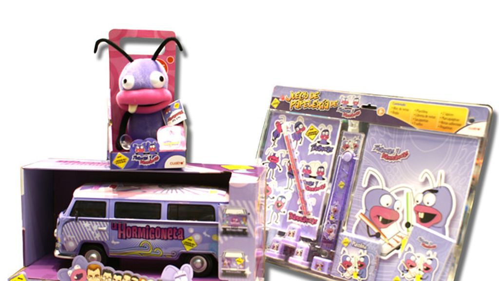 Hormigoneta, juego de papeleria y peluche para el coche