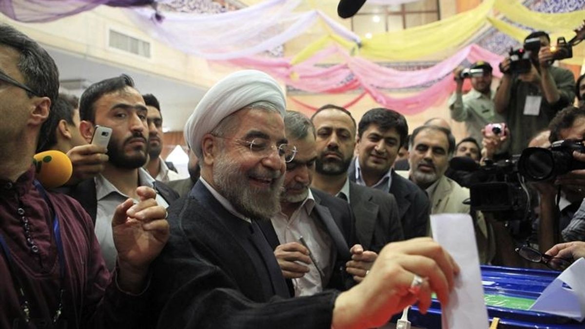 Hasan Rohani roza la mayoría absoluta en las elecciones en Irán