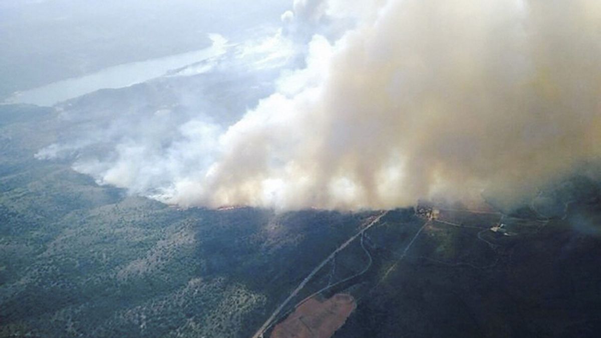 Incendio forestal en Liétor (Albacete)