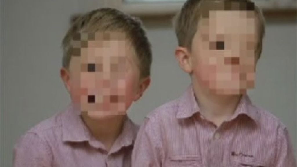 Andrea y Simón, dos gemelos de 7 años, fallecían tras el derrumbe de un edificio