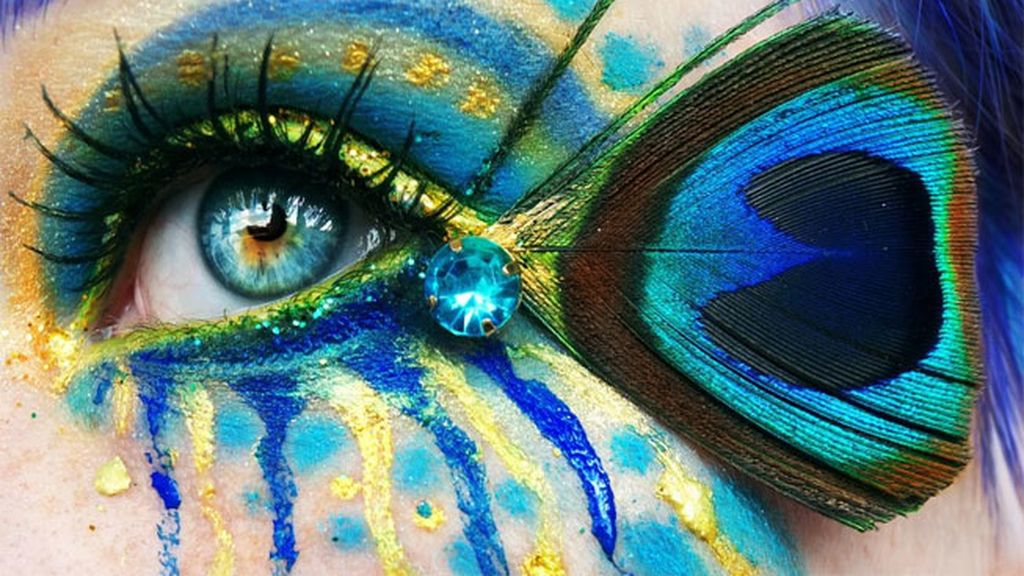 Svenja Schmitt y su sorprendente maquillaje de ojos