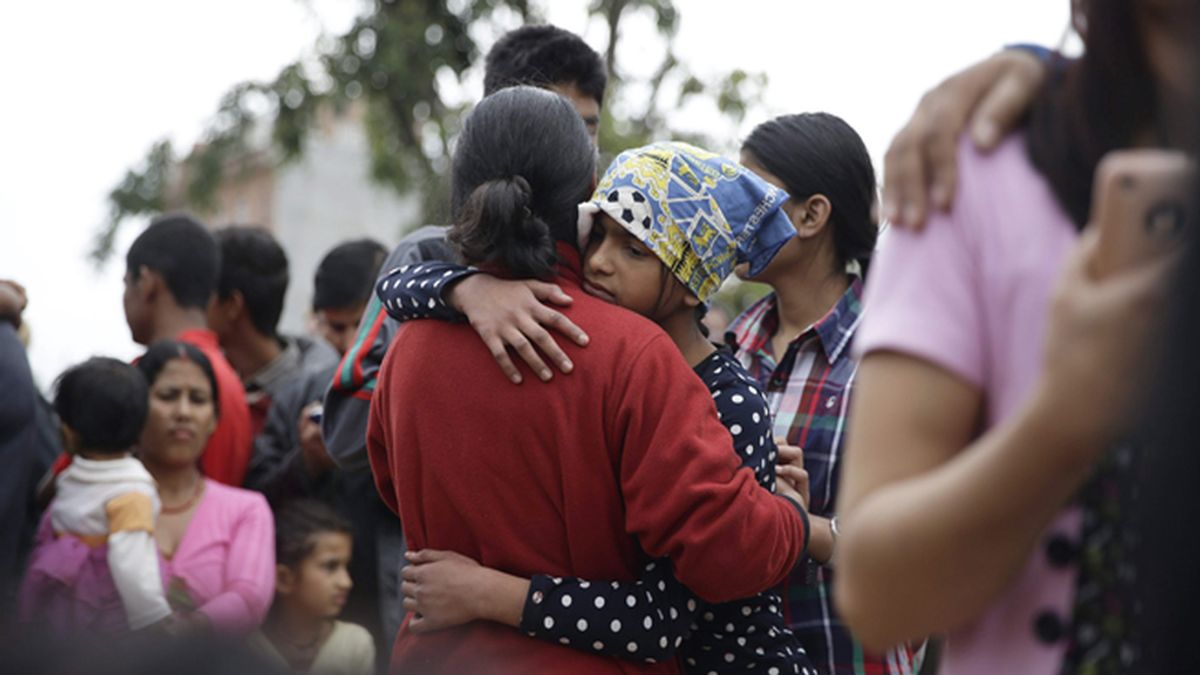 Un terremoto de 7,9 grados en la escala Ritcher sacude Nepal