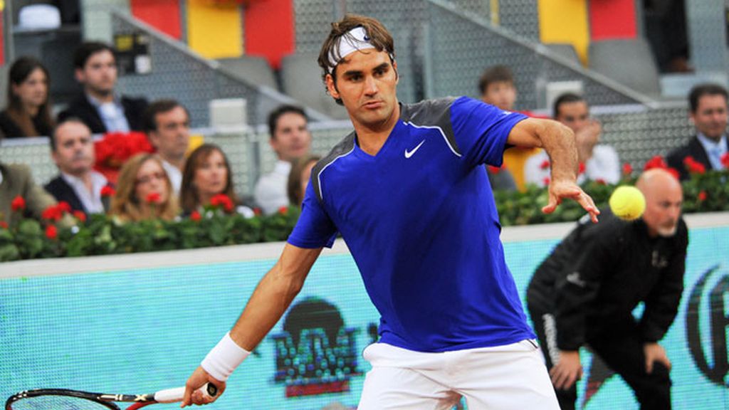 Xabi Alonso lleva a su hijo Jon al tenis y Cristiano va sin Irina