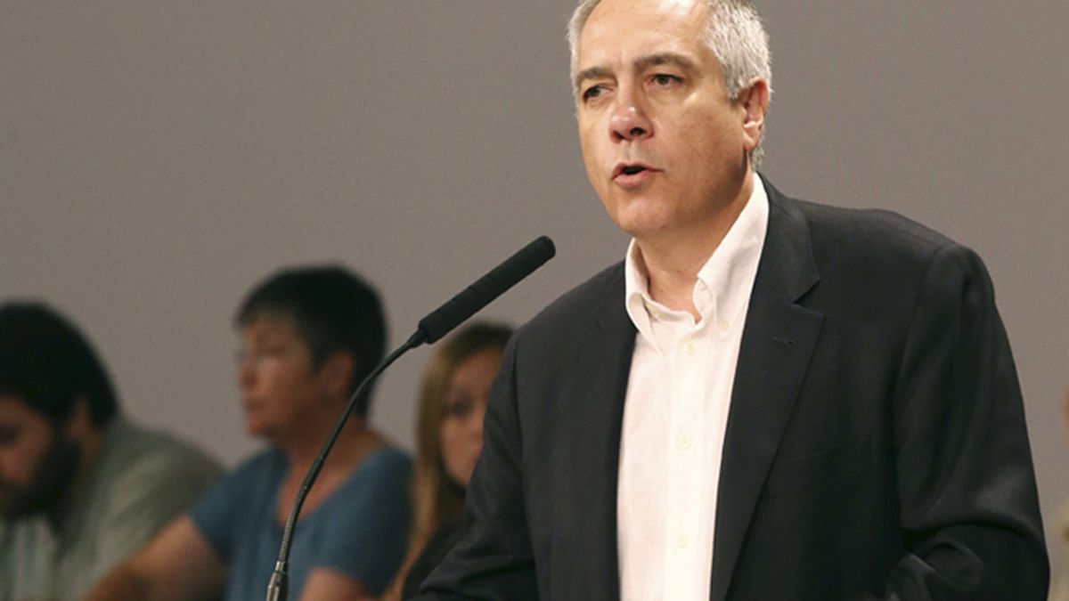 Navarro asegura que el PSC votará lo mismo en Cataluña y España "con o sin protocolo"