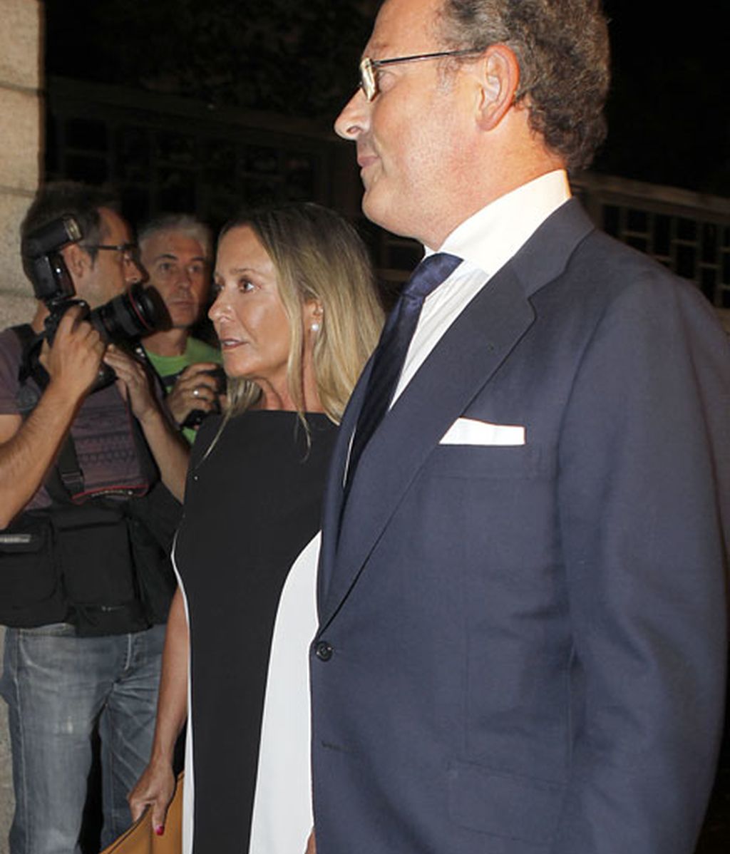 La periodista Marina Castaño también quiso despedirse del empresario