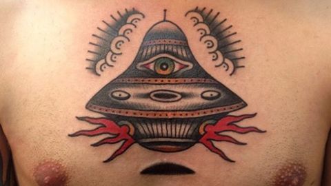 Los mejores tatuajes de ovnis