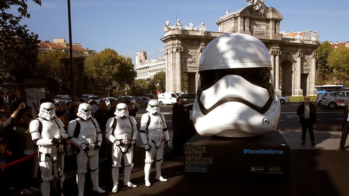 Madrid disfrutará de 8 réplicas gigantes de cascos de la saga Star Wars en sus calles