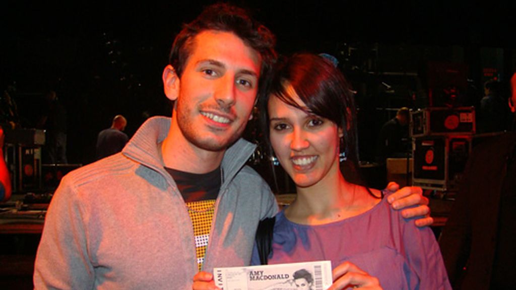 Los ganadores del concurso Puro Cuatro ene l concierto de Amy Macdonald