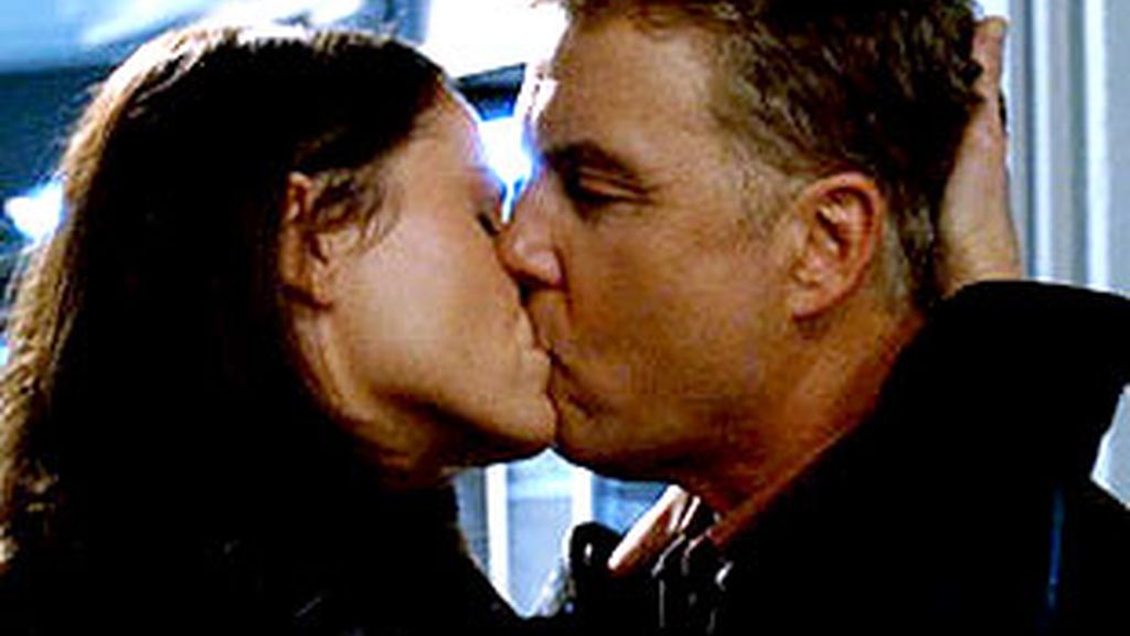 El primer beso (que sepamos) de Grissom y Sara