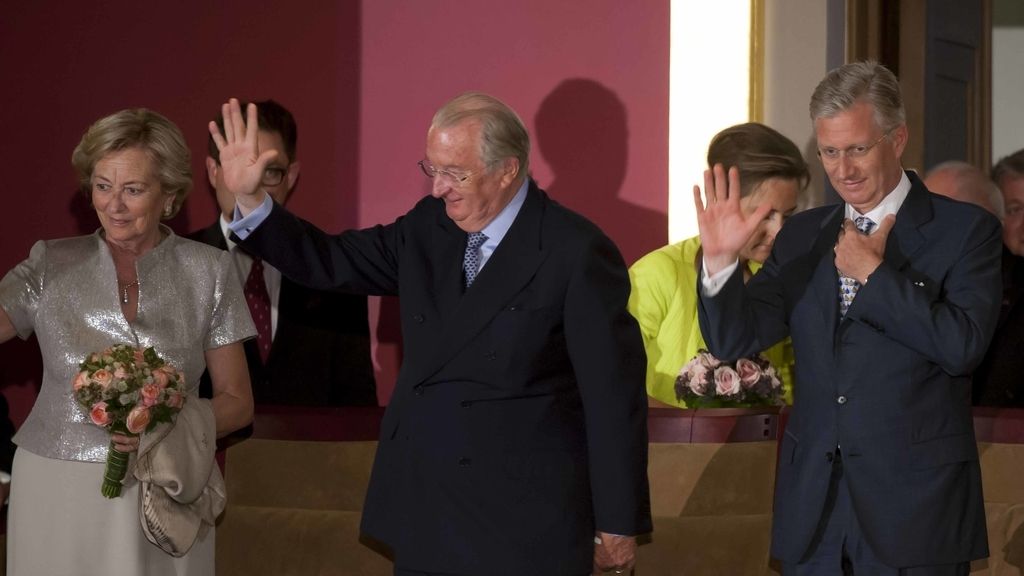 Alberto de Bélgica y su hijo, complicidad y emoción