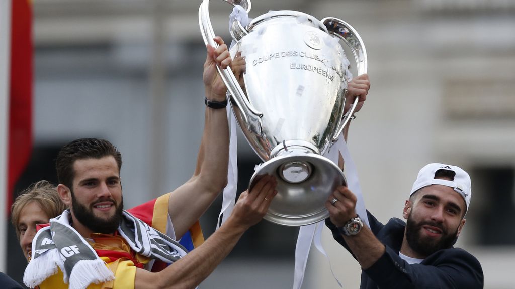 El Real Madrid celebra la undécima copa de la Champions en Cibeles