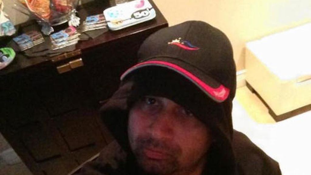 Mata a su mujer y sube la foto a Facebook