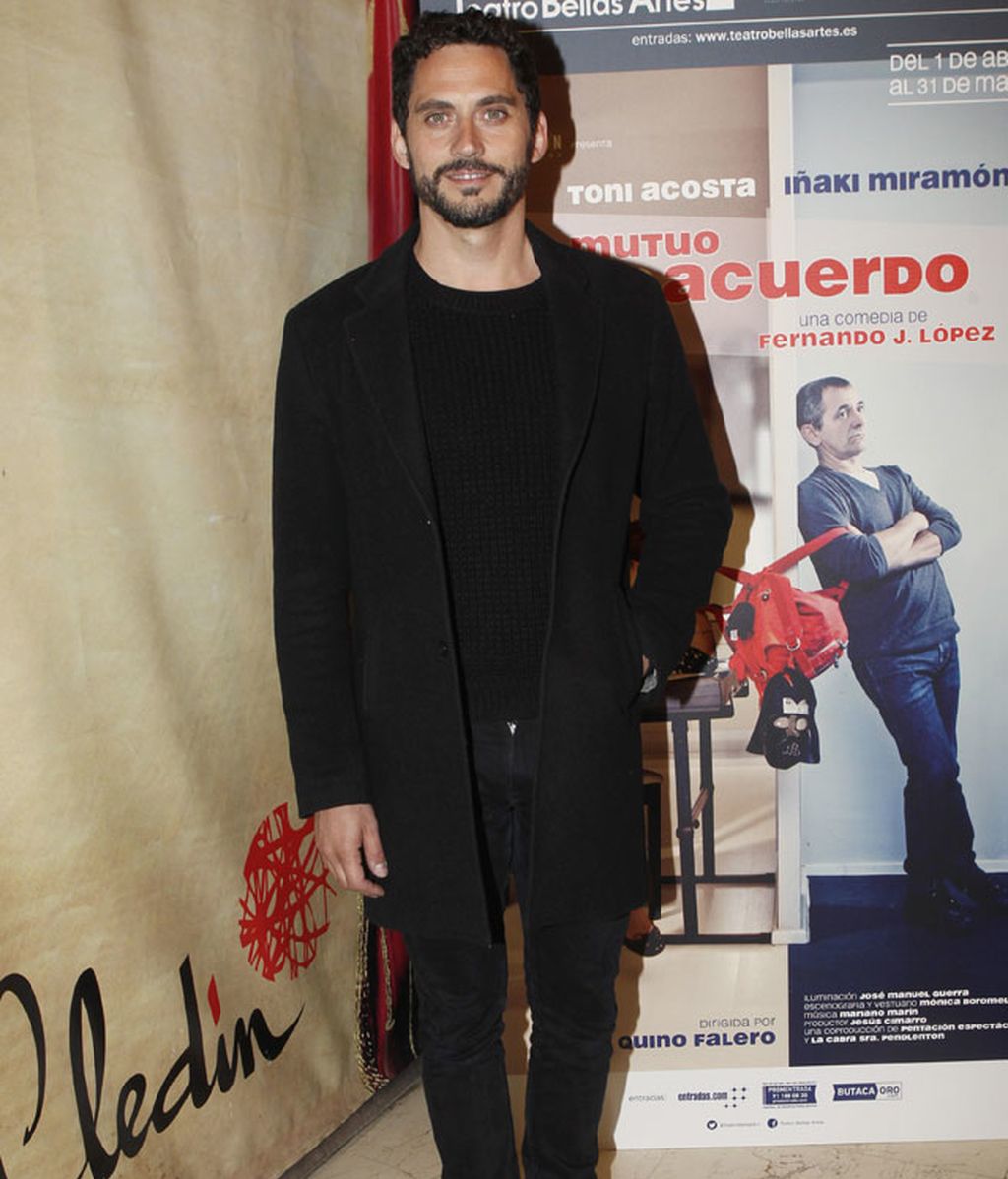Paula y Busta, Paco León, Lydia Bosch...Buen rollo en el estreno de 'De mutuo desacuerdo'