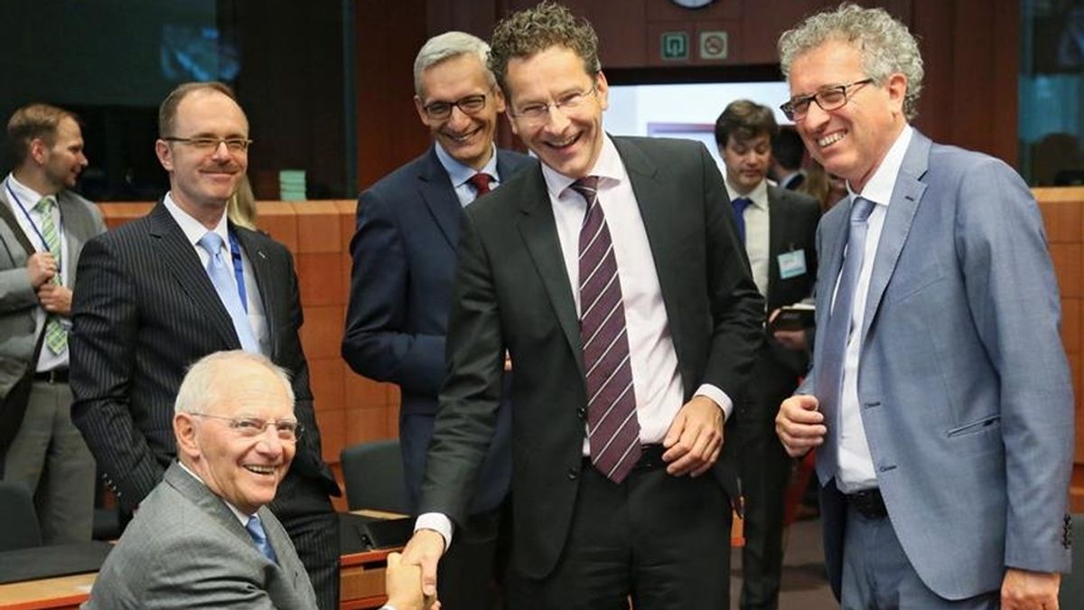 El Eurogrupo aprueba el tercer rescate a Grecia