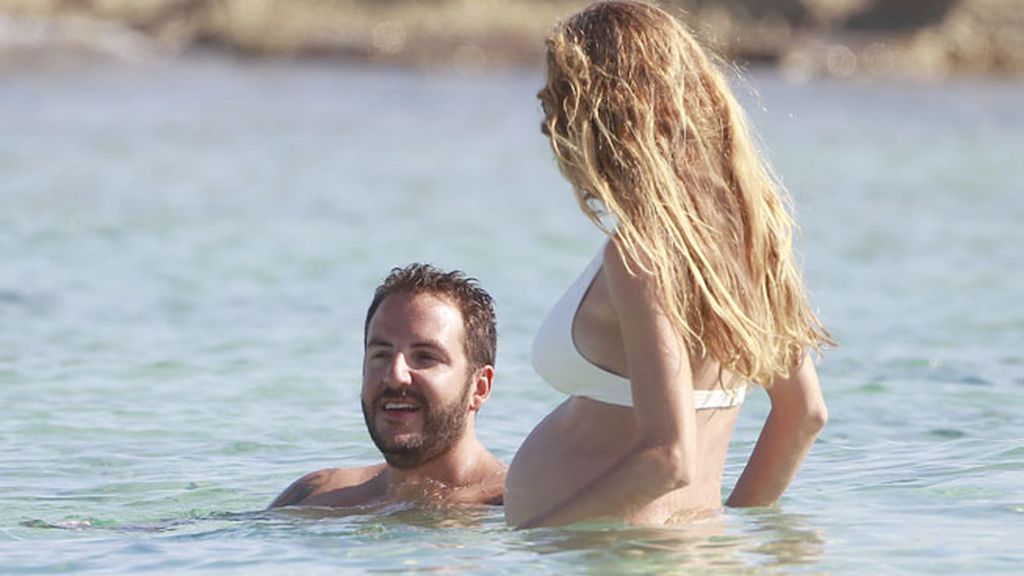 Un bonito día familiar de celebración