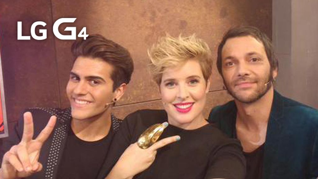 Los Selfies de Tania Llasera