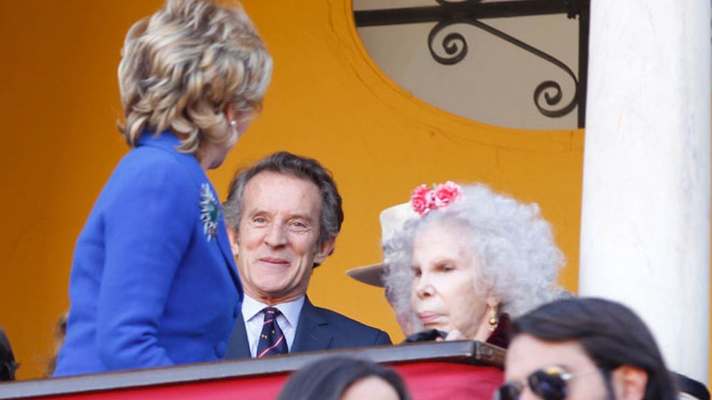 La Duquesa y Esperanza Aguirre se van a los toros