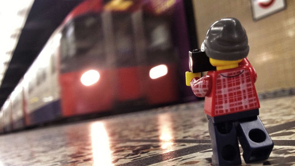 Las 'Legoaventuras' de un pequeño fotógrafo