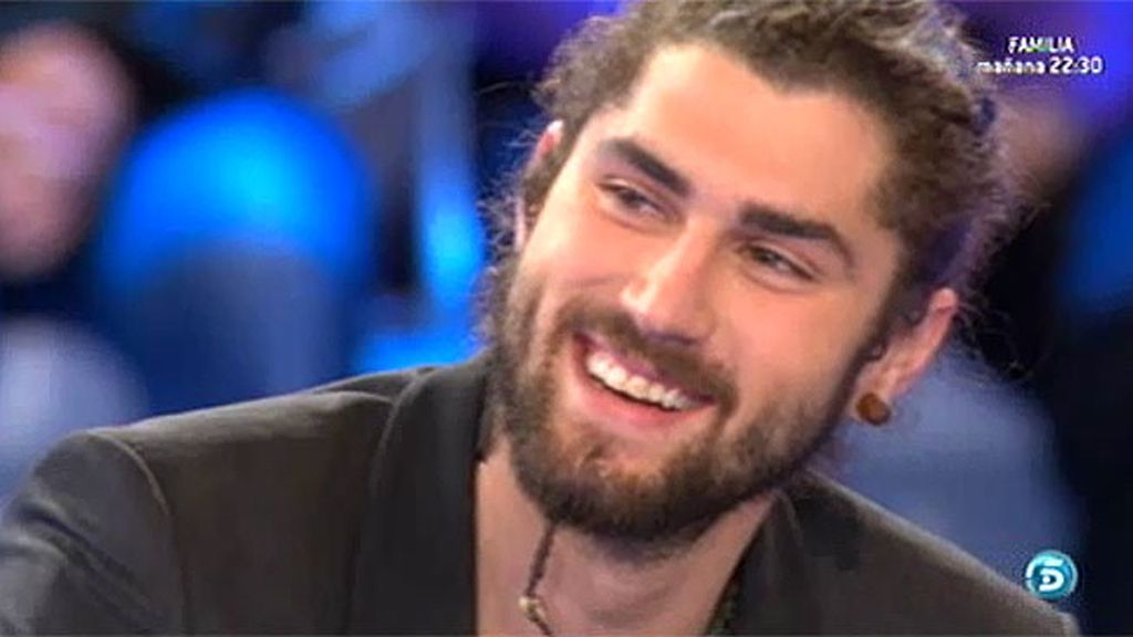 El grupo andaluz ha dedicado a Judith y su hermana el tema 'Tus muletas'