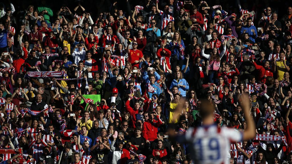 Las mejores fotos de la presentación de Fernando Torres con el Atlético de Madrid