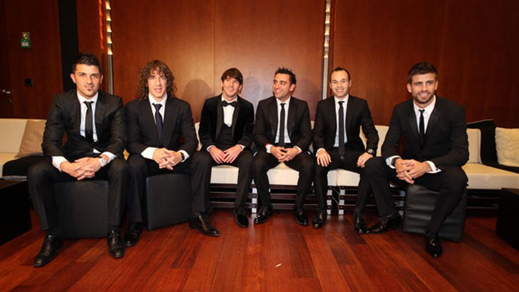 2010: El catalán, con sus compañeros del Barça en la Gala del Balón de Oro