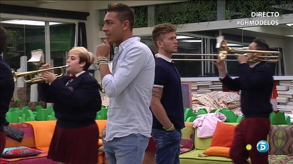 Los concursantes reciben 'terroríficas' visitas