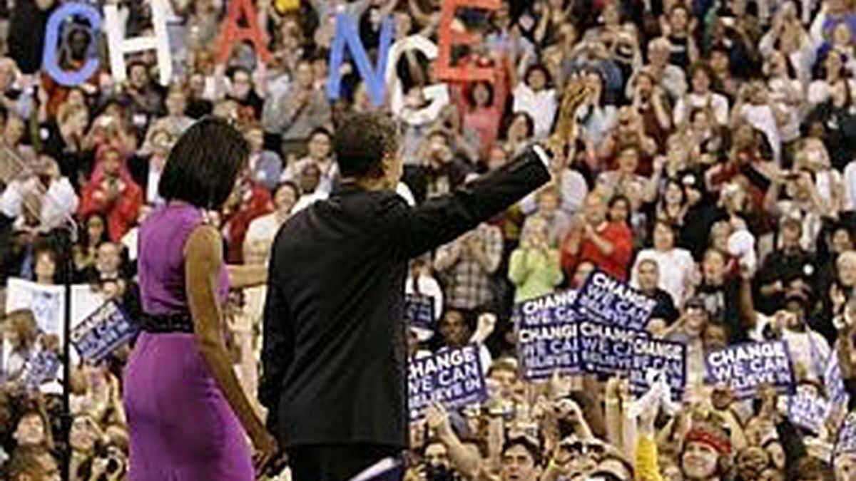 Obama se presentó como candidato del partido demócrata, a principios de 2008. Foto: AP.