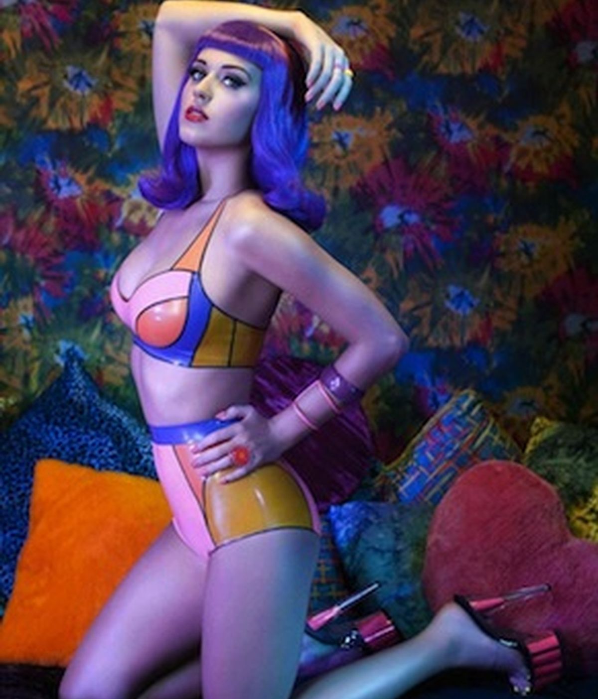Katy Perry, divina