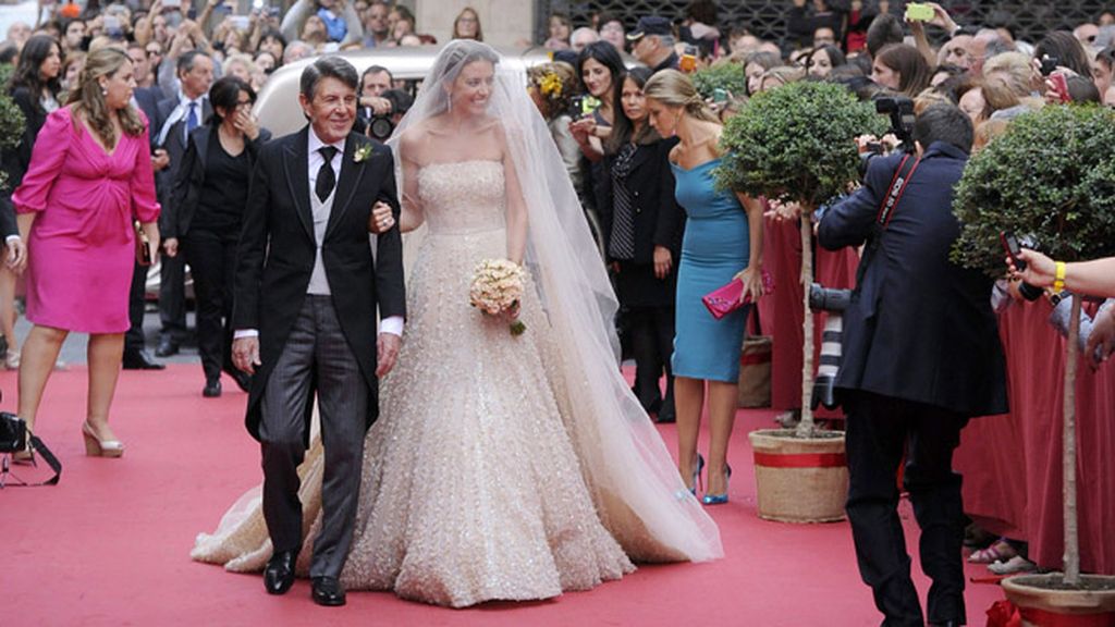 La hija del dueño de Porcelanosa se casa entre 'celebrities'