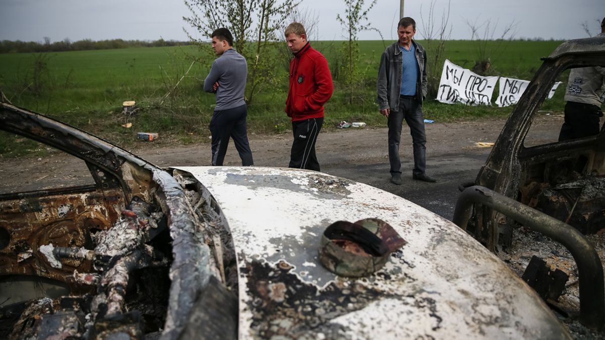 Nacionalistas ucranianos acusan a las fuerzas especiales rusas de provocar el tiroteo en Slaviansk