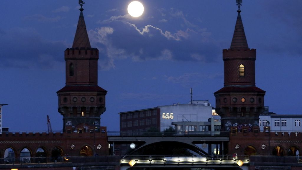 'Superluna' en Berlín