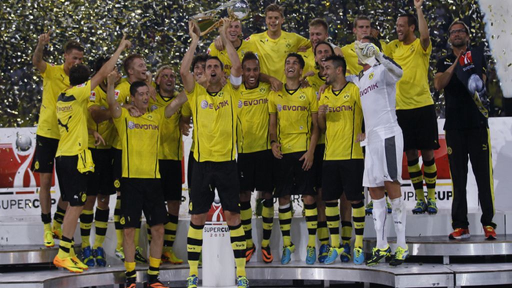 El Bayern de Guardiola pierde la Supercopa alemana El Bayern de Guardiola pierde la Supercopa alemana